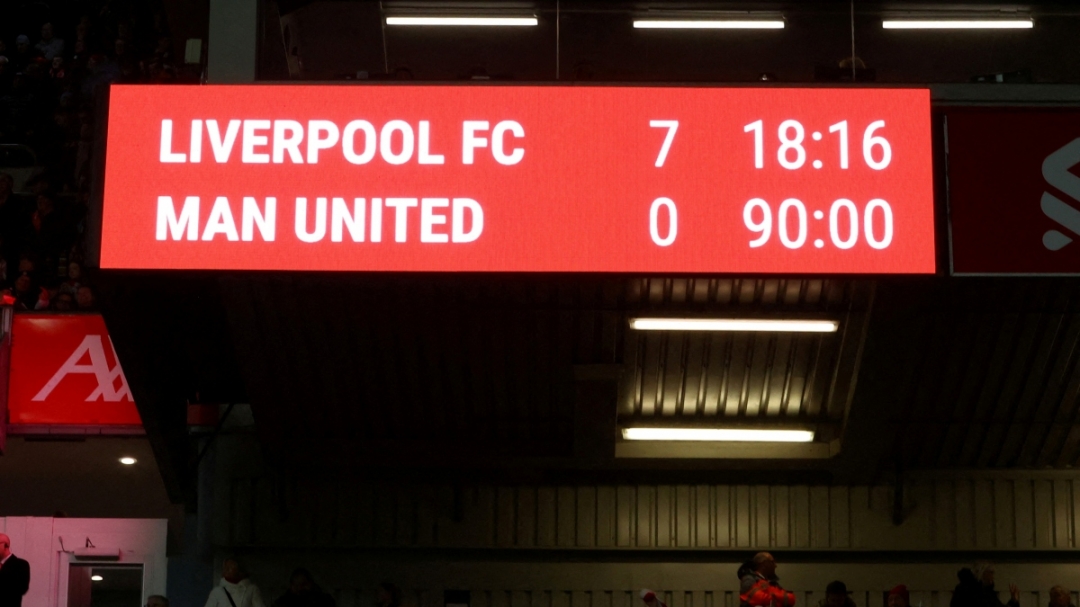 Liverpool thắng 7-0 MU ở vòng 26 Ngoại hạng Anh