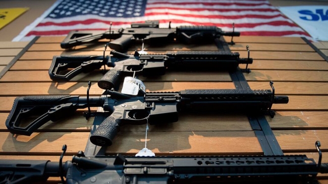 Tổng thống Mỹ ban hành sắc lệnh thắt chặt kiểm soát súng đạn