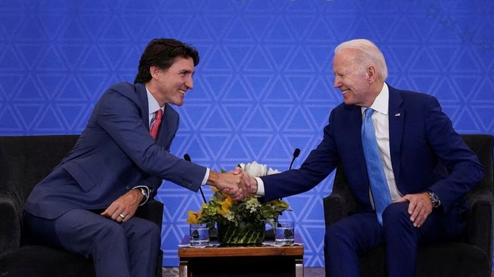 Tổng thống Mỹ Joe Biden và Thủ tướng Canada Justin Trudeau tại một cuộc gặp ngày 10/1/2023. Ảnh: Reuters
