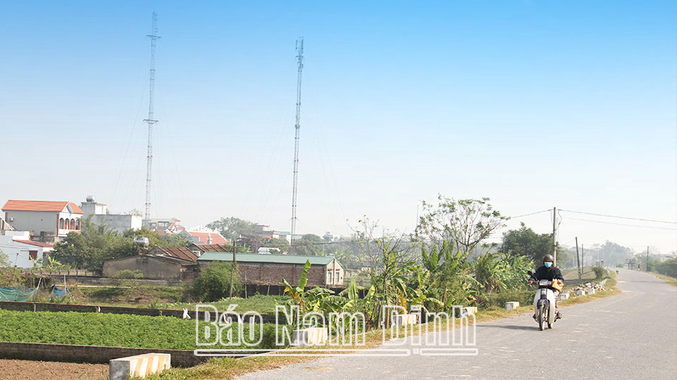 Trạm thu phát sóng thông tin di động được xây dựng trên địa bàn xã Yên Nhân (Ý Yên).