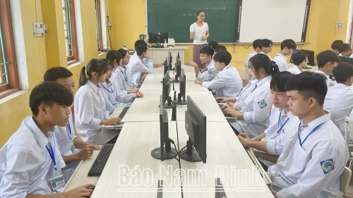 Thị trấn Lâm nâng cao chất lượng giáo dục ở các cấp học, ngành học