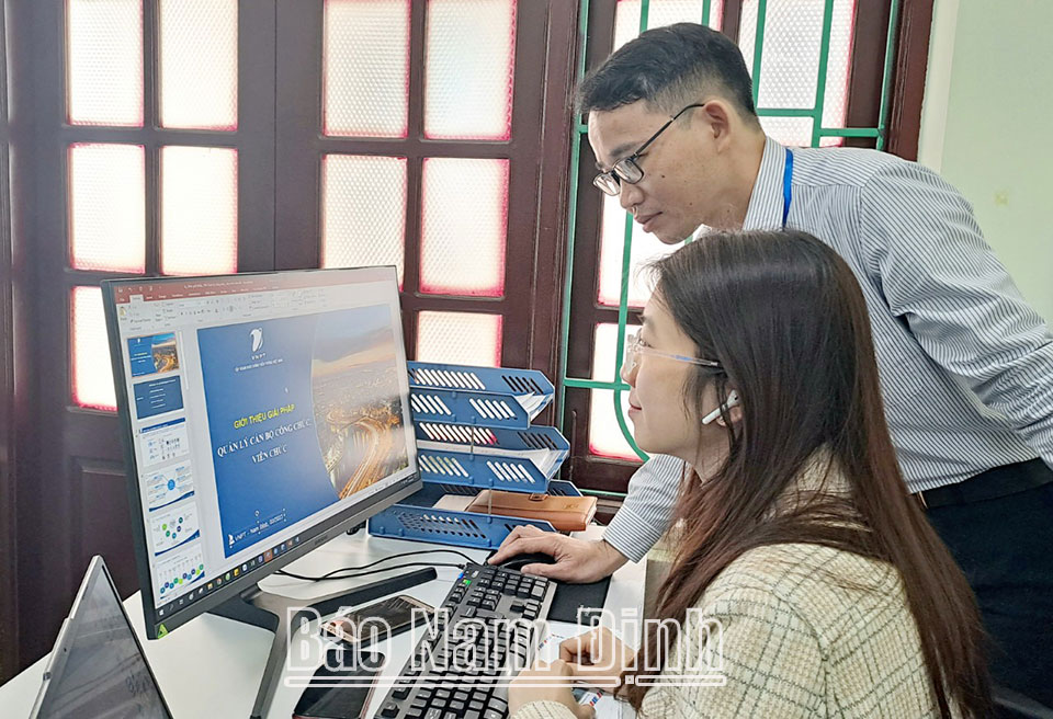 VNPT Nam Định hỗ trợ xây dựng cơ sở dữ liệu quốc gia về cán bộ, công chức, viên chức