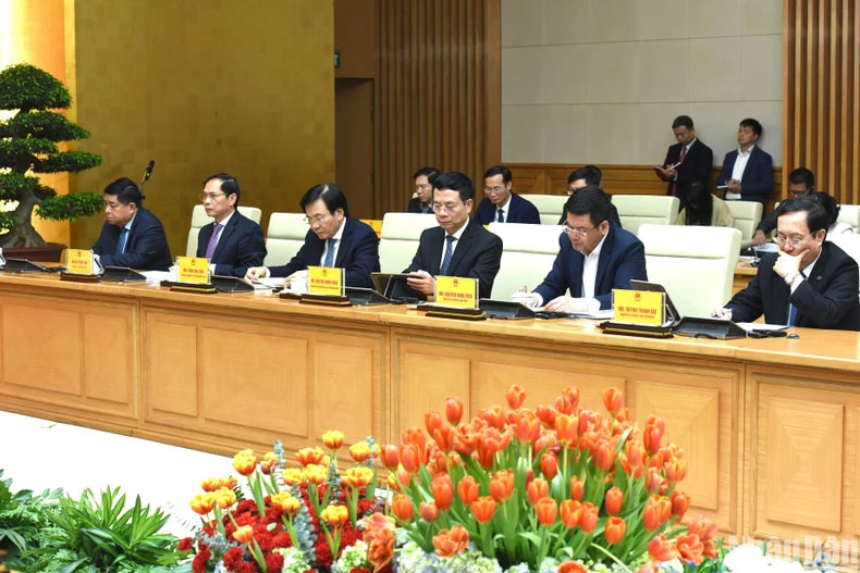 Đại diện lãnh đạo các bộ, ngành của Chính phủ Việt Nam tham dự tại buổi tiếp.