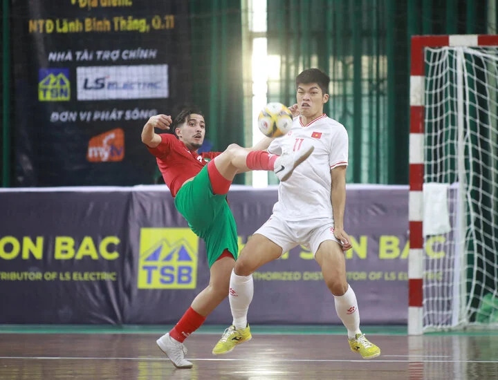 ĐT Futsal Việt Nam gây sốc trước đối thủ hạng 8 thế giới