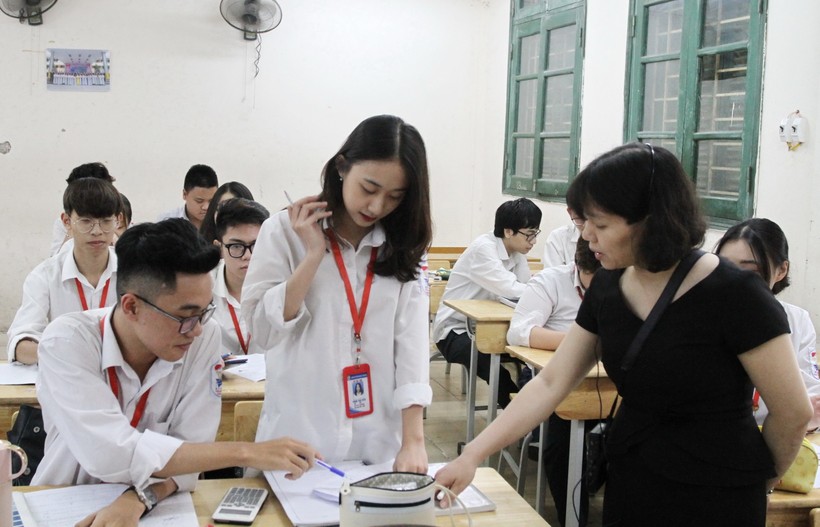 Thi tốt nghiệp THPT từ năm 2025: Học chương trình nào, thi theo chương trình đó