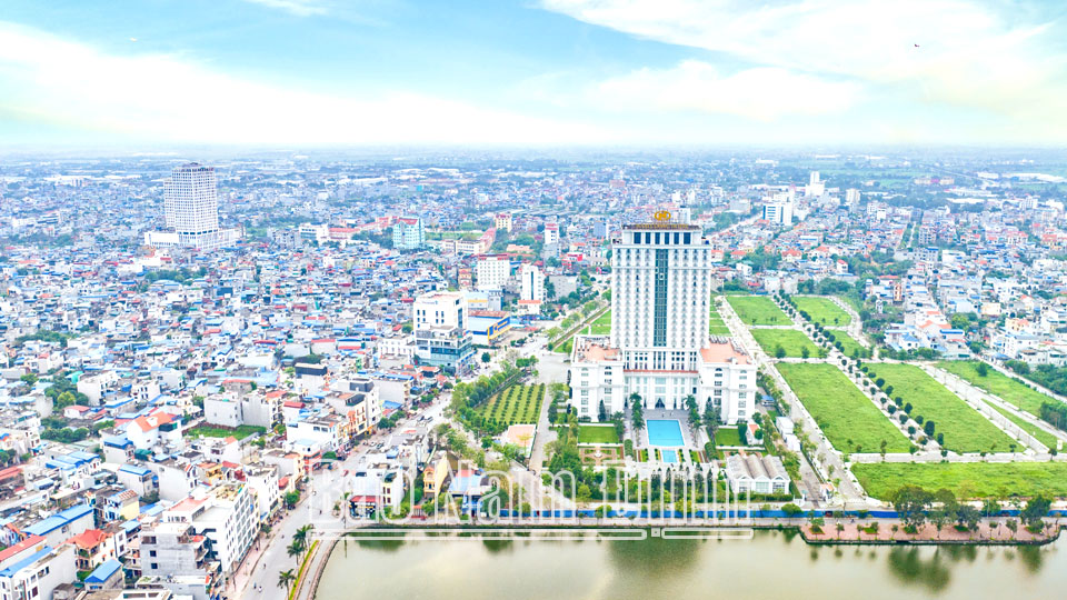 Thành phố Nam Định trên đường phát triển.
Ảnh: Viết Dư