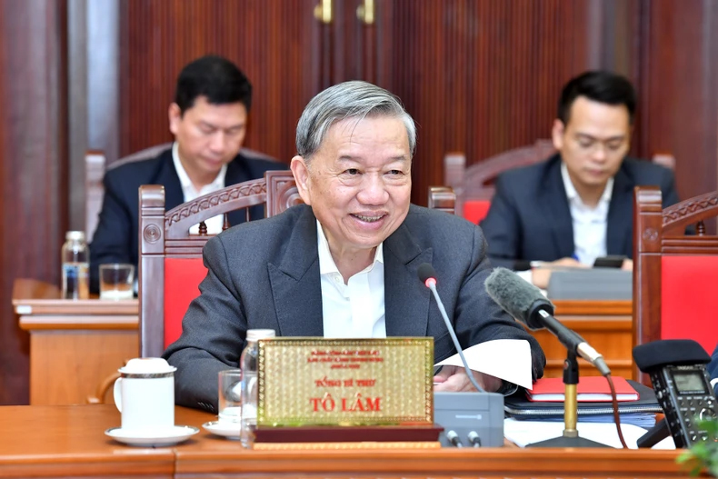 Tổng Bí thư Tô Lâm phát biểu chỉ đạo Phiên họp. (Ảnh: ĐĂNG KHOA)
