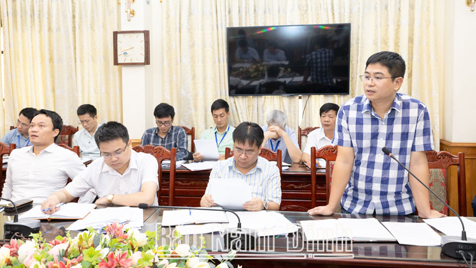  Đại diện Công ty cổ phần Sông Đà Hà Nội phát biểu tại buổi làm việc