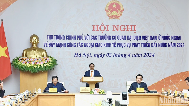 Thủ tướng Phạm Minh Chính dự và chủ trì hội nghị.
