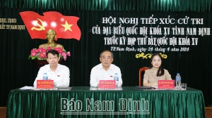 Đoàn đại biểu Quốc hội tỉnh tiếp xúc cử tri huyện Ý Yên và thành phố Nam Định