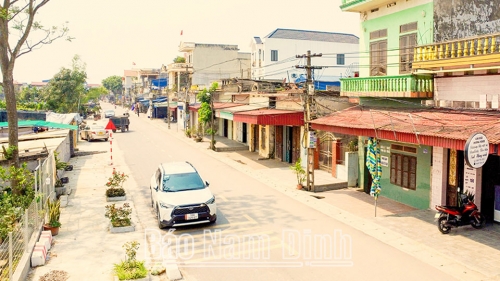Thị trấn Nam Giang tập trung
các nguồn lực xây dựng đô thị văn minh