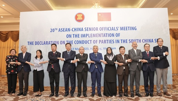 ASEAN và Trung Quốc thảo luận về thực hiện Tuyên bố ứng xử của các bên ở Biển Đông