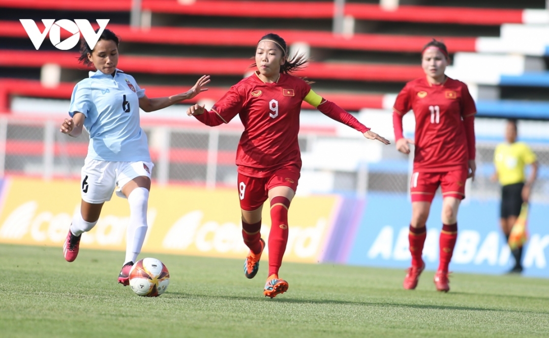 ĐT nữ Việt Nam vẫn cần thêm ít nhất 1 điểm ở trận đấu cuối cùng vòng bảng với Philippines.