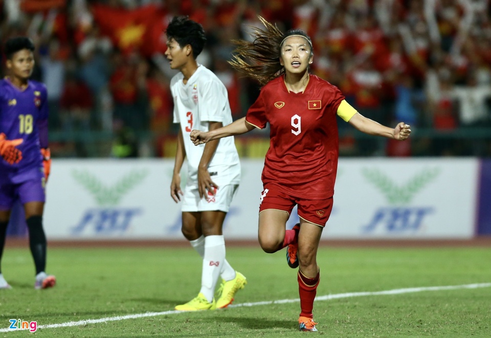 Huỳnh Như giúp đội tuyển Việt Nam giành HCV SEA Games nhưng cô vẫn chưa thể hoàn thành mục tiêu giành Vua phá lưới ở đại hội khu vực. Tại giải đấu trên đất Campuchia, Huỳnh Như có 3 bàn, kém đối thủ Thái Lan 3 bàn.