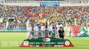 CLB Thép Xanh Nam Định chia điểm với CLB Hải Phòng trong ngày V-League trở lại