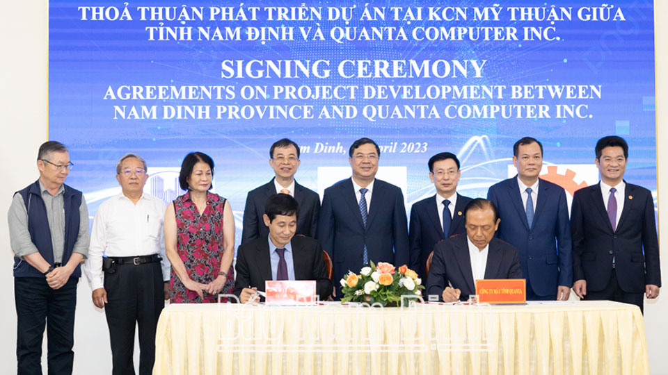 Nam Định: Sau 36 giờ hoàn tất cấp đăng ký đầu tư cho Quanta Computer Inc