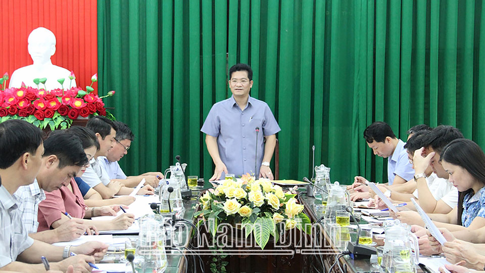 Tổ công tác số 1 của UBND tỉnh làm việc với huyện Hải Hậu