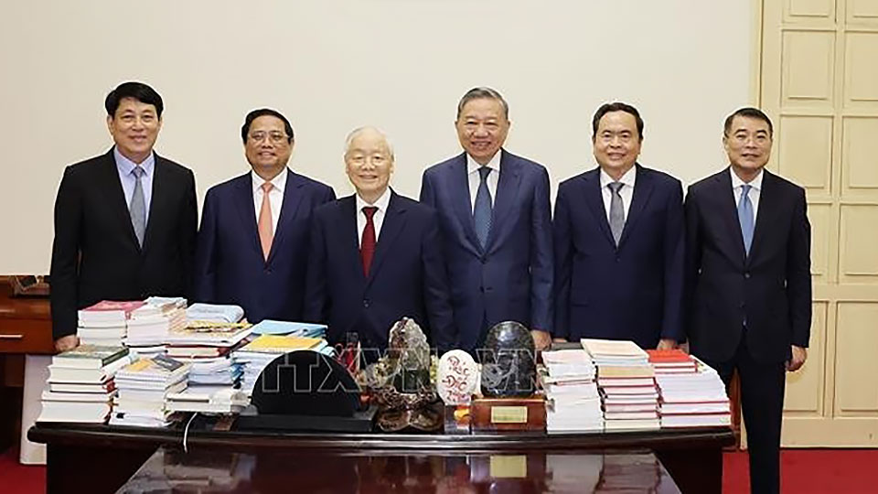 Đại tướng Tô Lâm và đồng chí Trần Thanh Mẫn được Trung ương giới thiệu để bầu giữ chức Chủ tịch nước, Chủ tịch Quốc hội