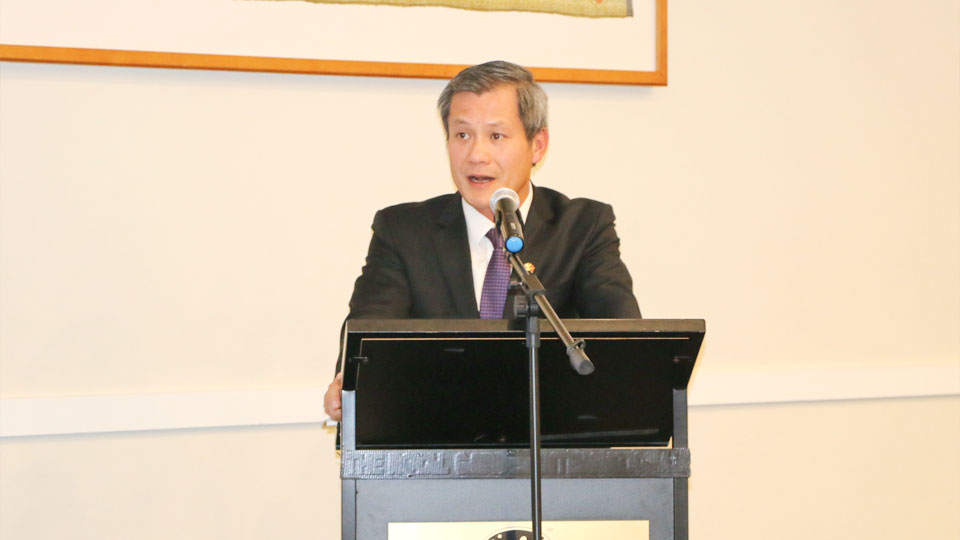 Tổng lãnh sự quán Việt Nam tại Sydney (Australia) Nguyễn Đăng Thắng phát biểu tại Hội thảo xúc tiến thương mại và đầu tư giữa tỉnh Nam Định với các đối tác Australia.