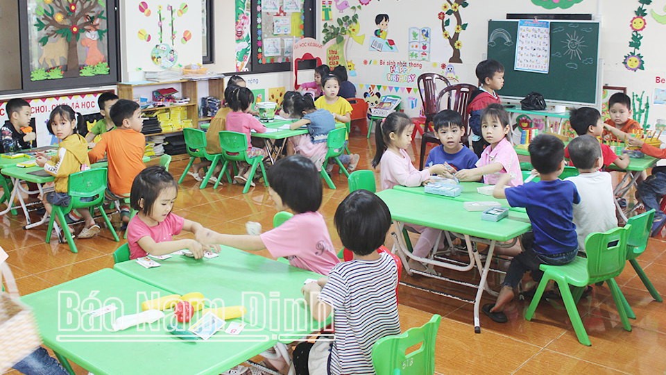 Trường Mầm non xã Yên Khánh được đầu tư xây dựng khang trang sạch - đẹp.