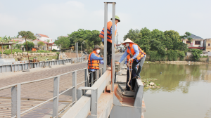  Sửa chữa đột xuất cầu phao Ninh Cường để đảm bảo an toàn giao thông