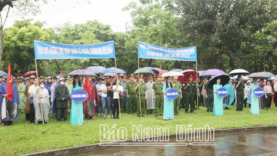 Lễ mít-tinh hưởng ứng “Tháng hành động phòng, chống ma túy” và “Ngày toàn dân phòng, chống ma túy” năm 2023.

