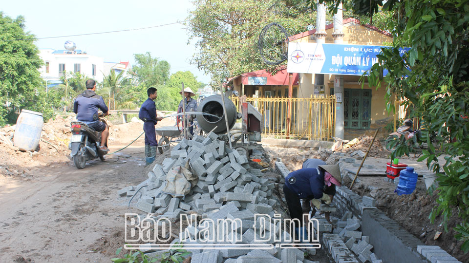 Nam Trực phát triển hạ tầng giao thông đường bộ
để thúc đẩy tăng trưởng kinh tế