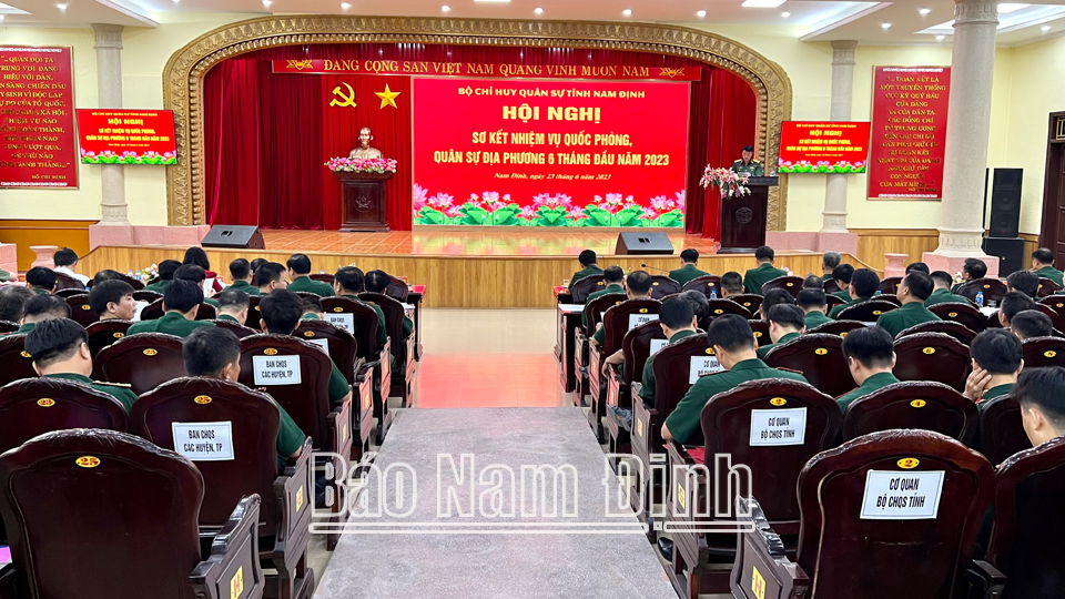 Quang cảnh hội nghị.