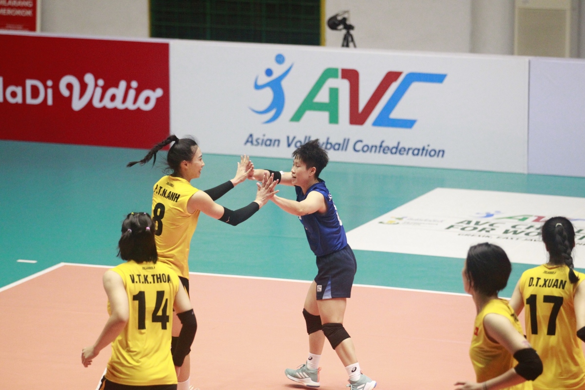 ĐT bóng chuyền nữ Việt Nam vô địch AVC Challenger Cup 2023, giành quyền dự giải đấu tầm thế giới. 