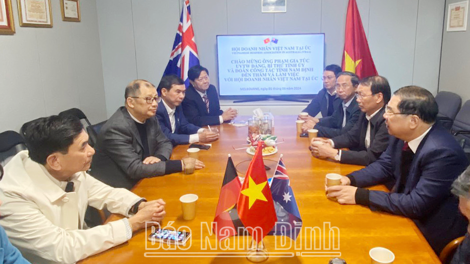 Đoàn công tác tỉnh Nam Định làm việc với Hội doanh nhân Việt Nam tại Australia.