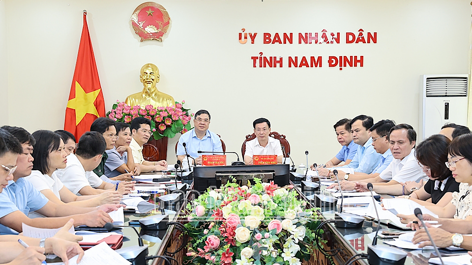 Quang cảnh hội nghị tại điểm cầu tỉnh Nam Định.