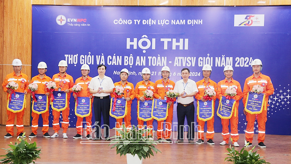 Hội thi thợ giỏi và cán bộ an toàn - an toàn vệ sinh viên giỏi năm 2024