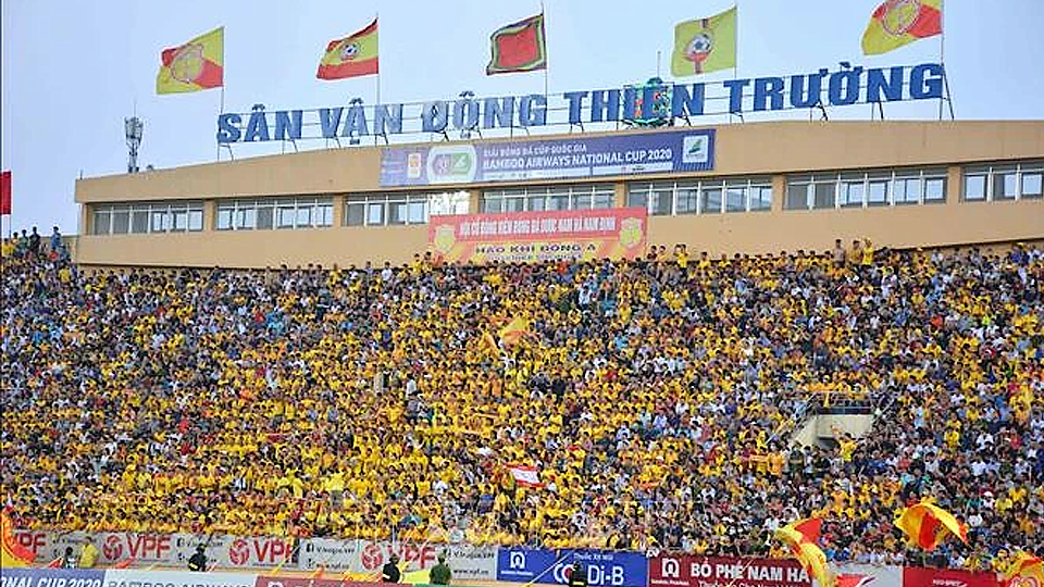 Sân Thiên Trường mở cửa tự do trận Nam Định gặp Khánh Hoà