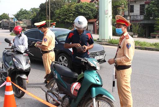 Gần 10 nghìn trường hợp vi phạm trật tự an toàn giao thông đường bộ trong 6 tháng đầu năm