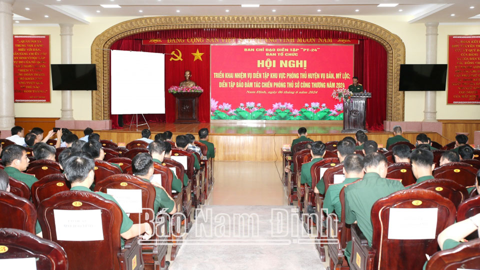 Quang cảnh hội nghị.