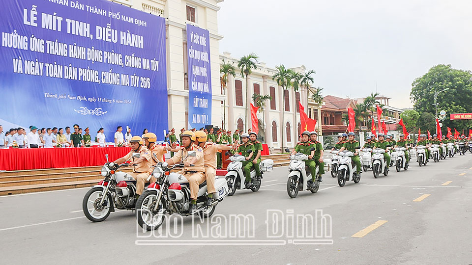 Thành phố Nam Định tổ chức mít tinh, diễu hành hưởng ứng Tháng hành động phòng chống ma túy