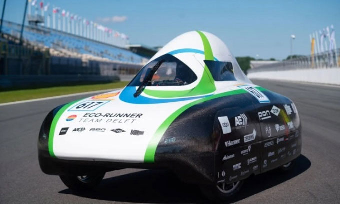 Nhóm sinh viên ở Đại học Công nghệ Delft đang tiếp tục cải tiến thiết kế của xe Eco-Runner XIII. (Ảnh: Design Boom)

