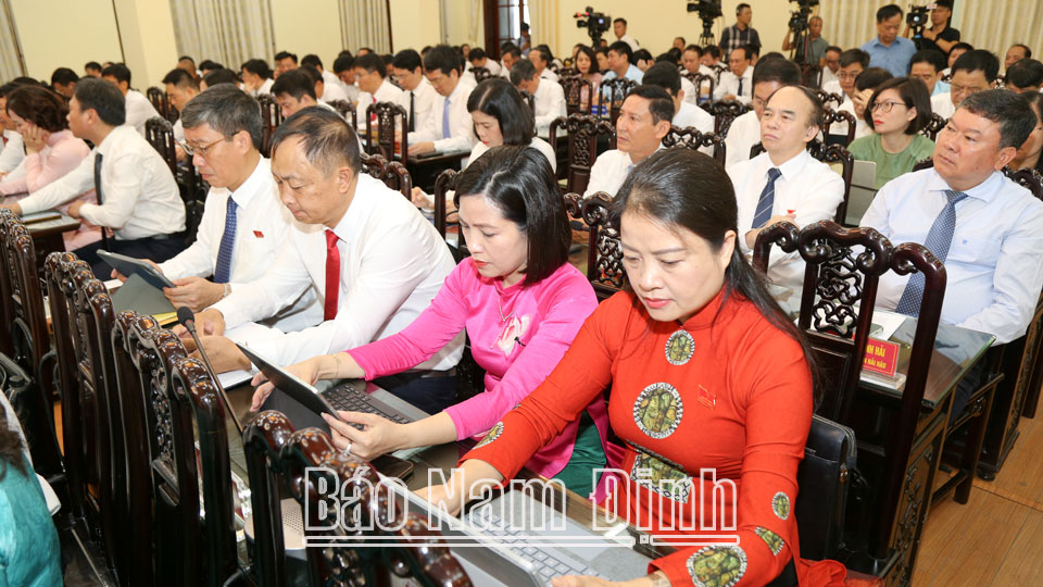 Các đại biểu dự Kỳ họp.