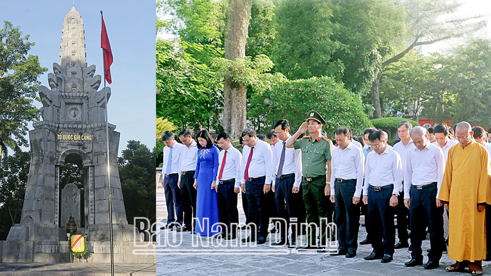 Các đồng chí lãnh đạo tỉnh và thành phố Nam Định dâng hương, đặt vòng hoa tưởng nhớ công lao các Anh hùng Liệt sĩ tại Đài tưởng niệm các Anh hùng Liệt sĩ tỉnh.