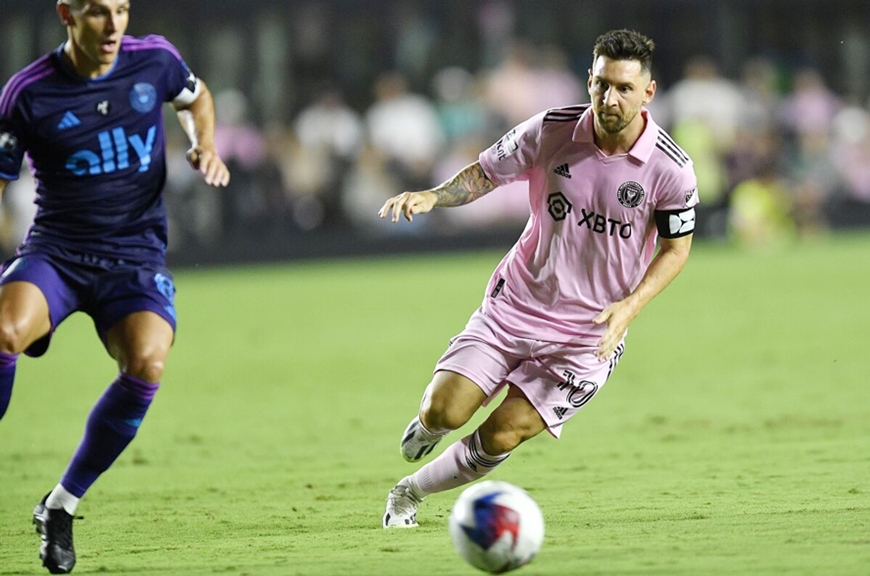 Messi ghi 1 bàn đóng góp vào chiến thắng của Inter Miami trước Charlotte FC. 