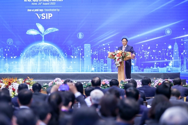 Thủ tướng Phạm Minh Chính cho rằng, cần tập trung kết nối hai nền kinh tế, tập trung vào các lĩnh vực mới như chuyển đổi số, chuyển đổi xanh... - Ảnh: VGP/Nhật Bắc