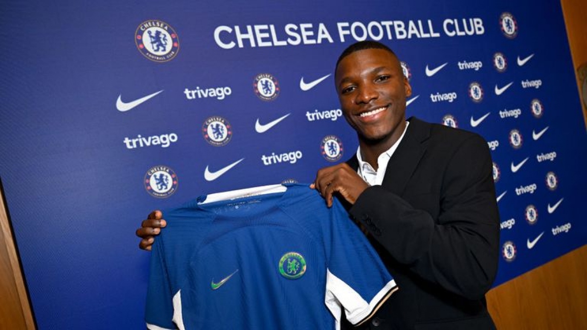 Moises Caicedo chính thức gia nhập Chelsea. 