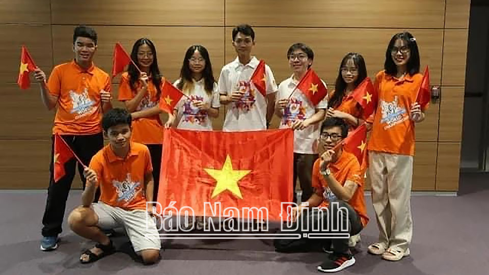 Nữ sinh Nam Định giành Huy chương Đồng Cuộc thi Vô địch Tin học Văn phòng thế giới (MOSWC) 2023