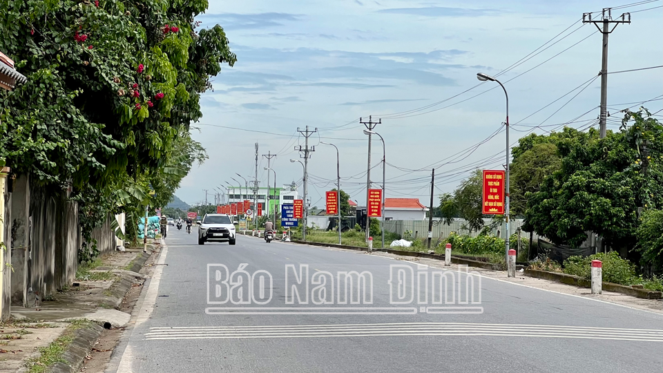 Diện mạo nông thôn mới xã Yên Cường ngày càng khang trang, sạch đẹp.