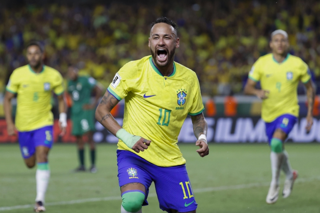 Lịch thi đấu bóng đá 13/9: ĐT Brazil “khóa sổ” loạt trận vòng loại World Cup