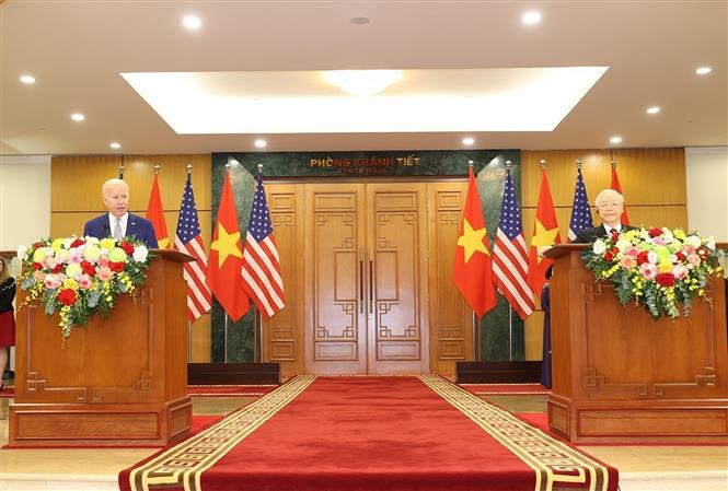 Tổng Bí thư Nguyễn Phú Trọng và Tổng thống Hoa Kỳ Joe Biden tại cuộc họp báo chung.