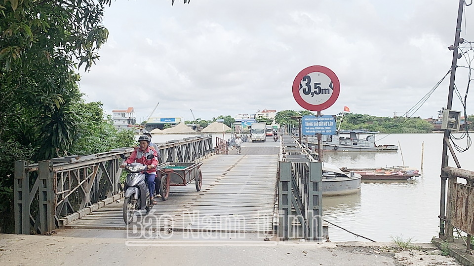 Đề nghị Bộ Giao thông Vận tải công bố tình huống khẩn cấp về thiên tai khu vực cầu phao Ninh Cường