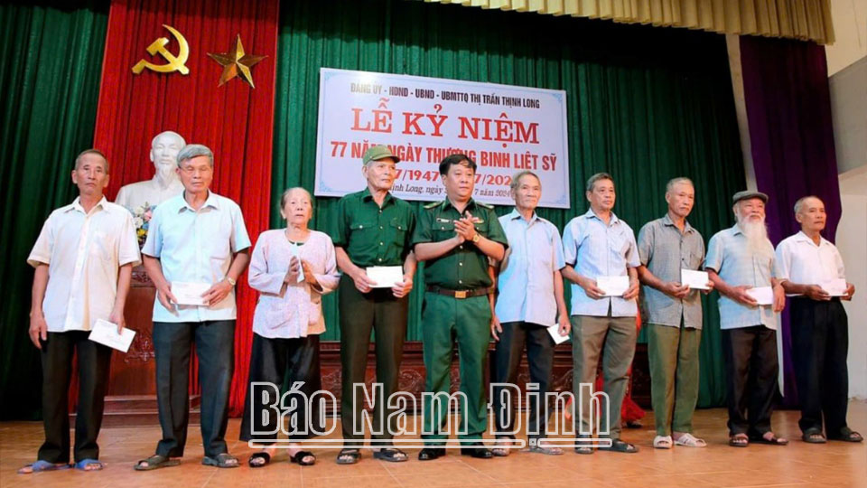 Học tập và làm theo tư tưởng, đạo đức, phong cách Hồ Chí Minh: Học và làm theo Bác
ở Đồn Biên phòng Cửa khẩu cảng Hải Thịnh