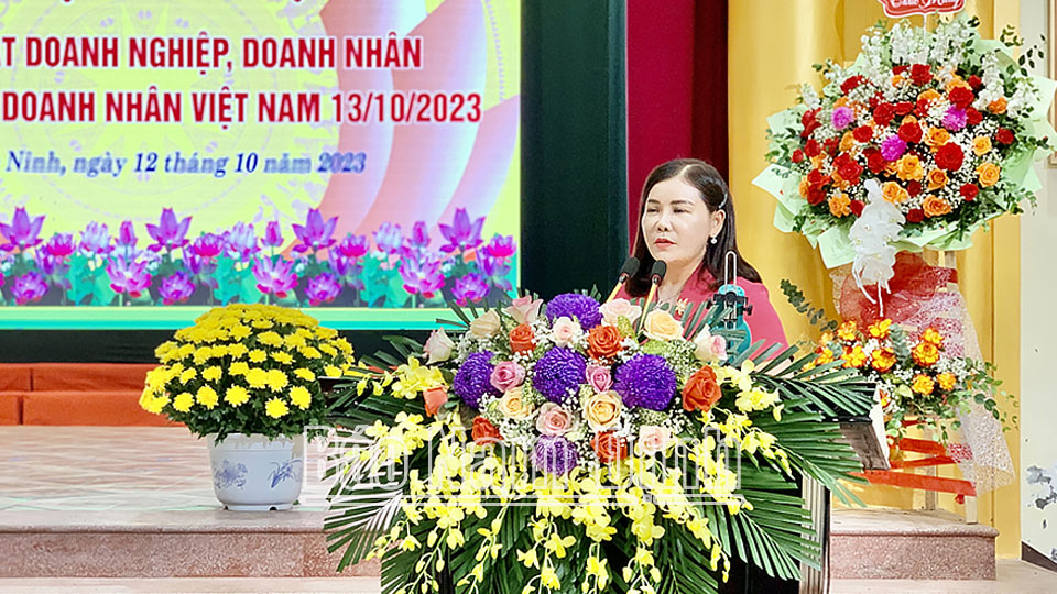 Lãnh đạo huyện Trực Ninh gặp mặt doanh nghiệp nhân Ngày Doanh nhân Việt Nam