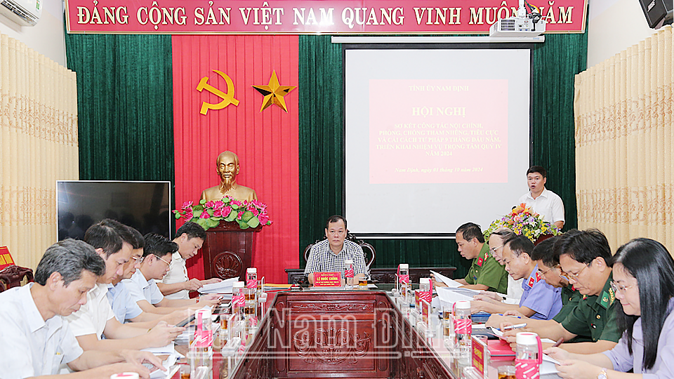 Quang cảnh hội nghị. 
